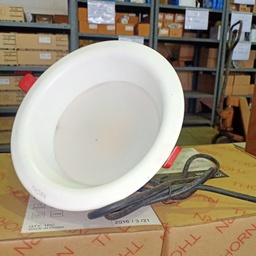 [54-00277] ชุดโคม Downlight 6&quot; 15W(3000K)